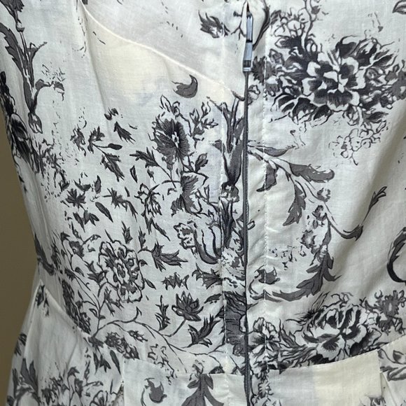 Toile print dress - Picture 8 of 8